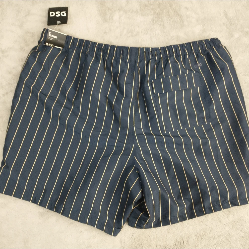 NWT DSG Men's 6